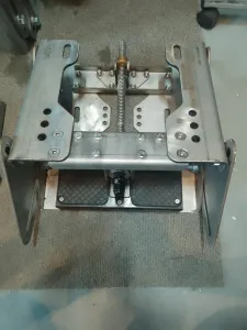 Транец регулируемый винт-водомет для многобалонных лодок